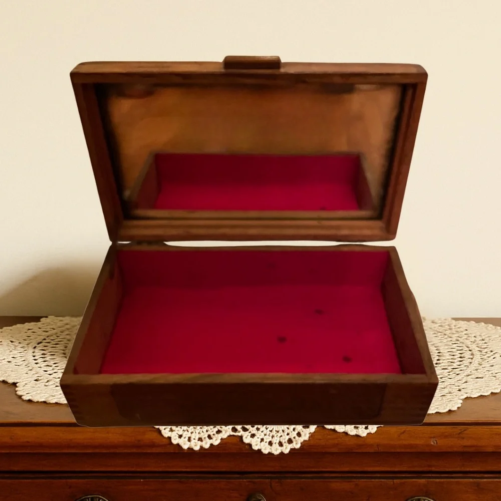 Vintage Solid Wood Carved Bow Candy Jewelry Box Dovetail Mirror Red Felt Lined - Picture 3 of 10